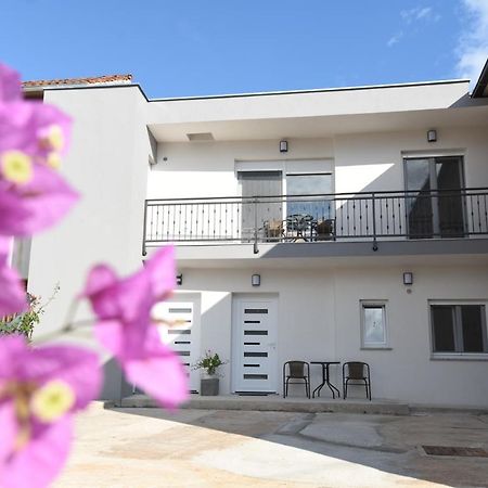Karlo Apartments Zadar Buitenkant foto