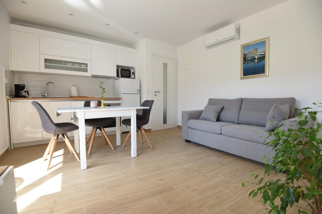 Karlo Apartments Zadar Buitenkant foto